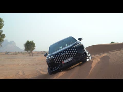 YallaMotor Jaecoo J8 VS Range Rover Velar YallaMotor Jaecoo J8 VS Range Rover Velar