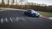 بورش 911 GT3 تسجل رقماً قياسياً جديداً في نوربورغرينغ للسيارات اليدوية