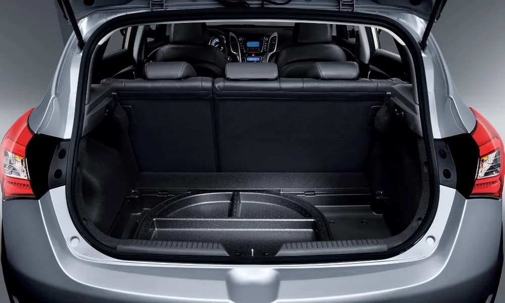 i30