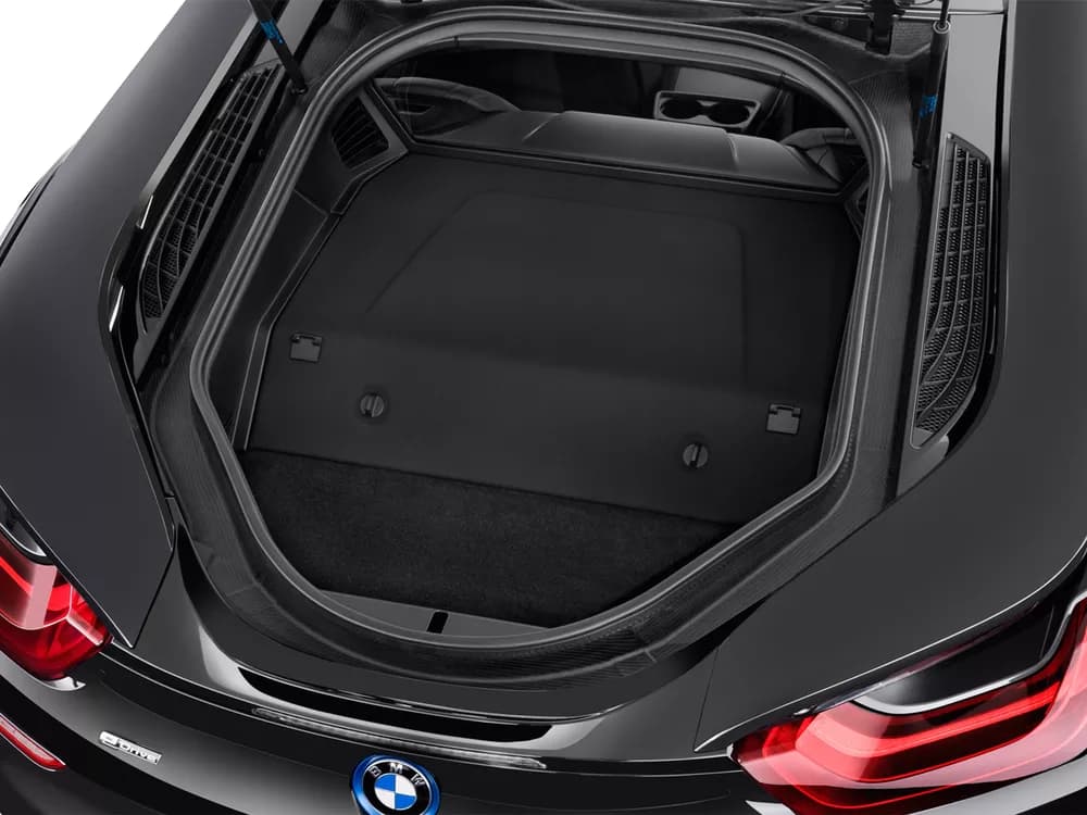 i8