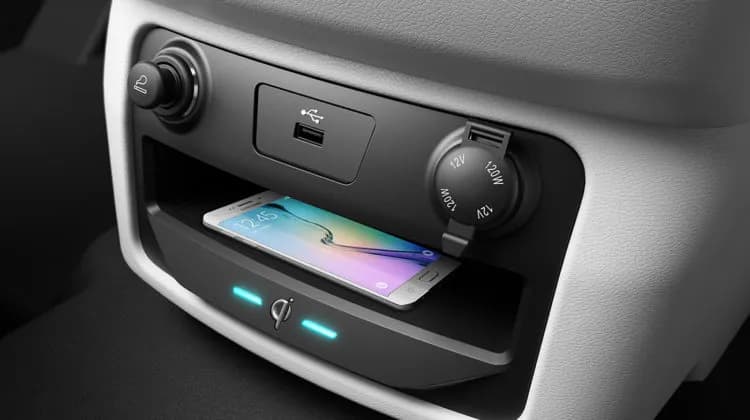 2.0L Panel Van M/T
