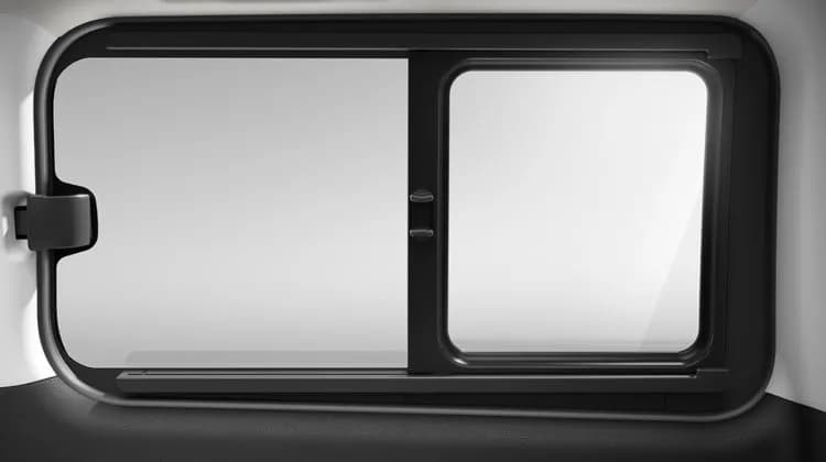 2.0L Panel Van M/T