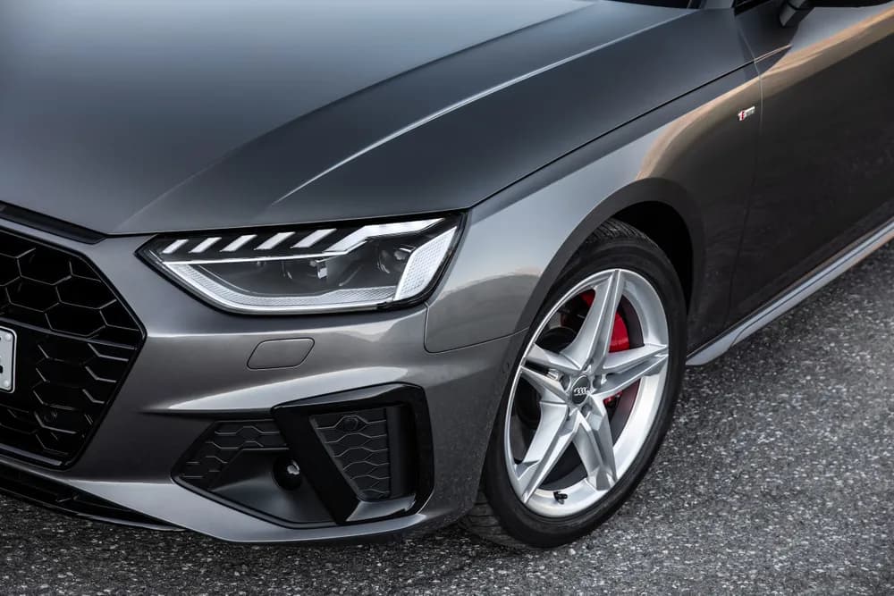 Audi A4 2021 40 TFSI Basic (190 HP)
