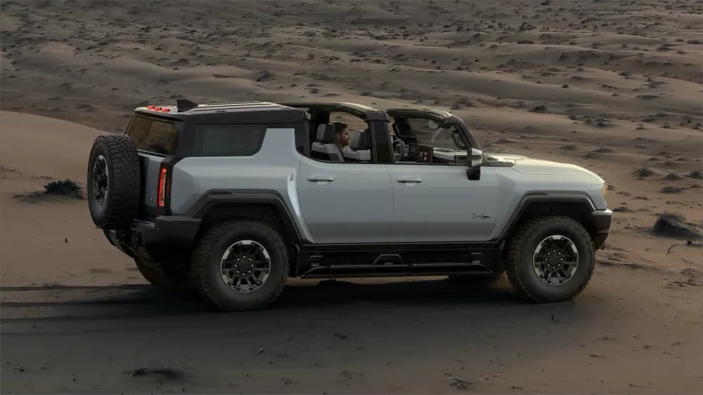 Hummer EV SUV