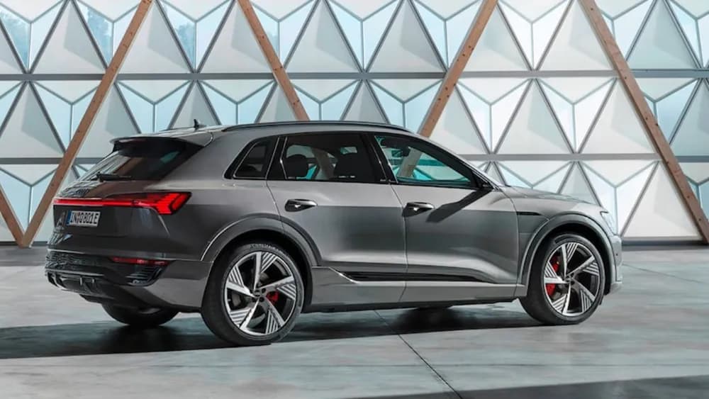 Q8 e-tron