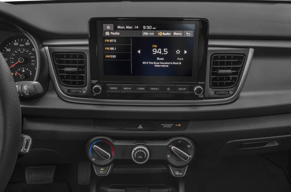 Rio Hatchback