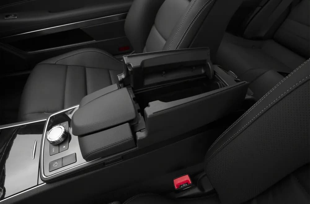 E-Class Saloon
