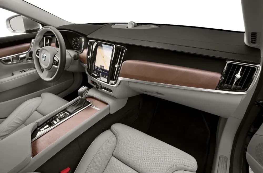 S90