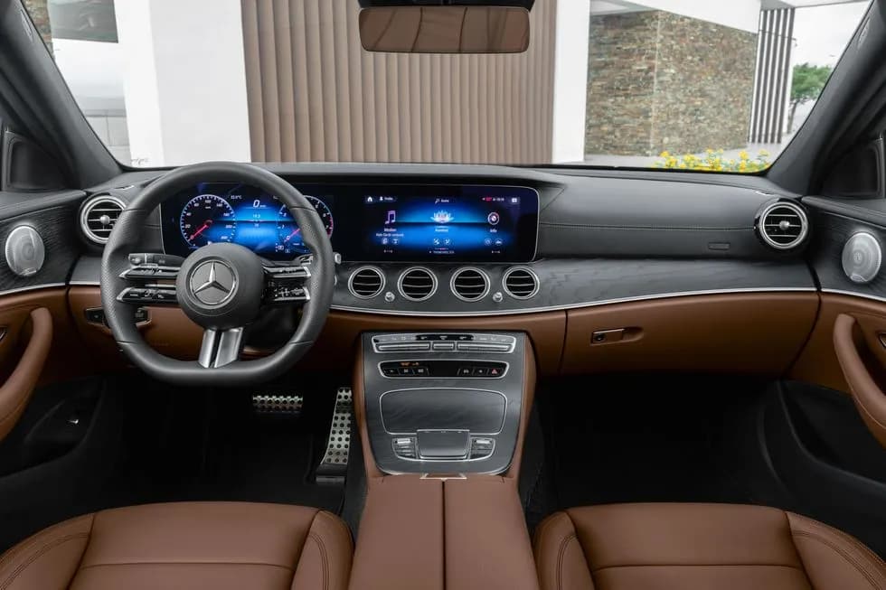 E-Class Saloon