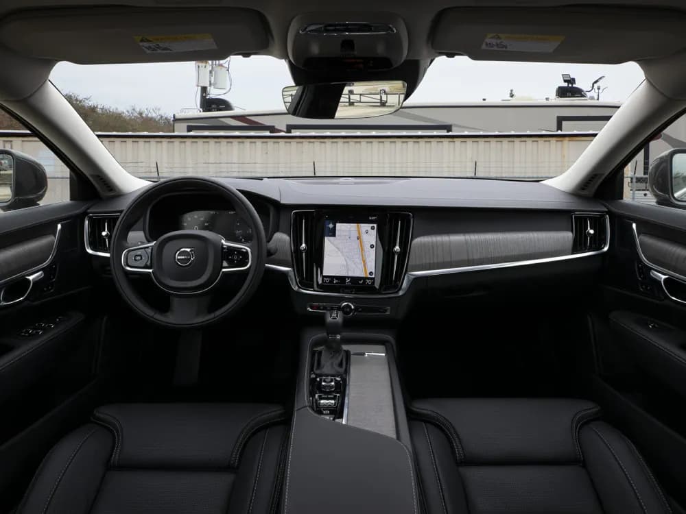 S90