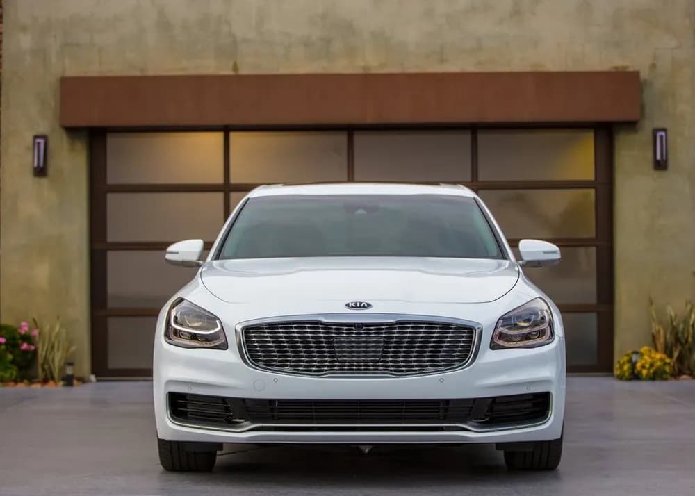 K900