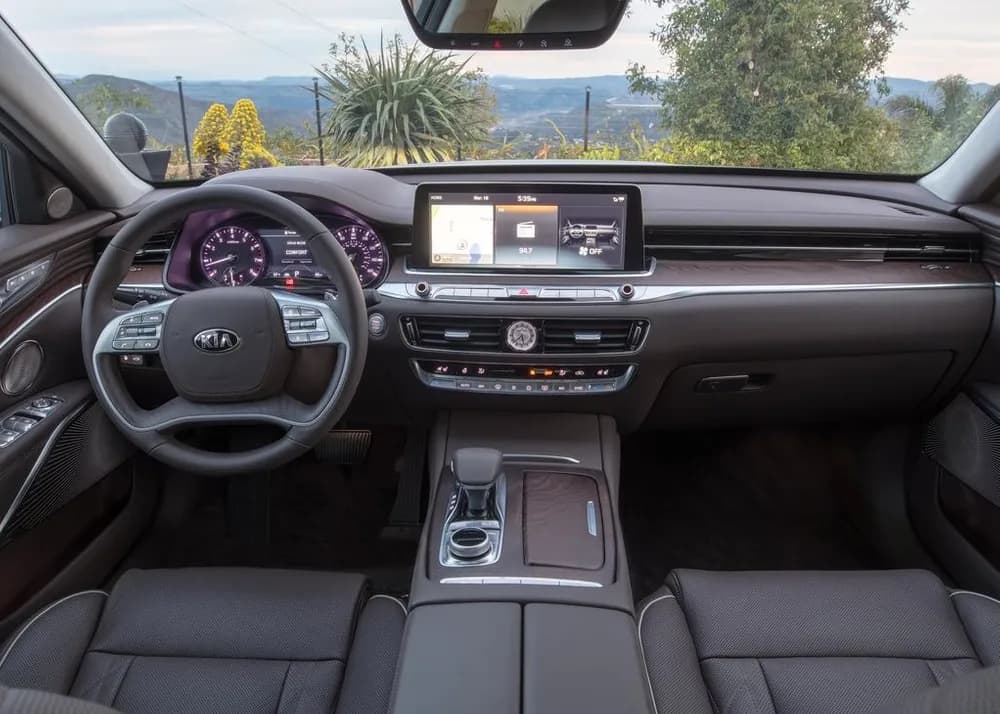 Kia K900 2023 2023