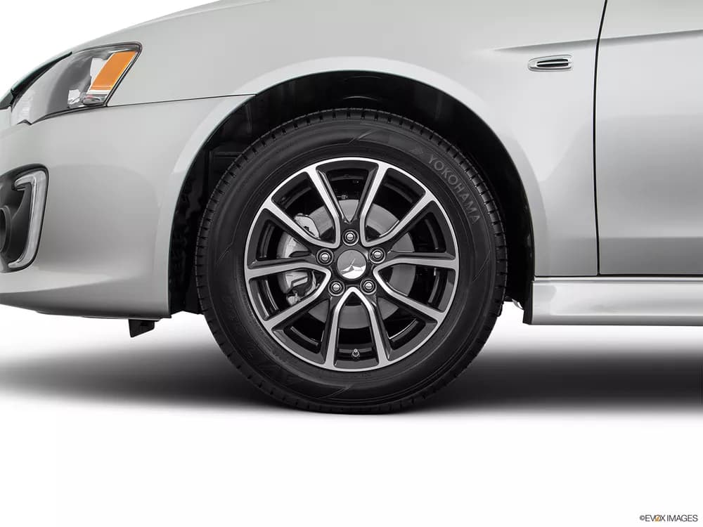 Mitsubishi Lancer EX 2018 2.0L GLS