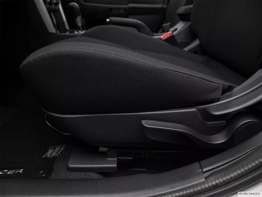 Mitsubishi Lancer EX 2018 2.0L GLS