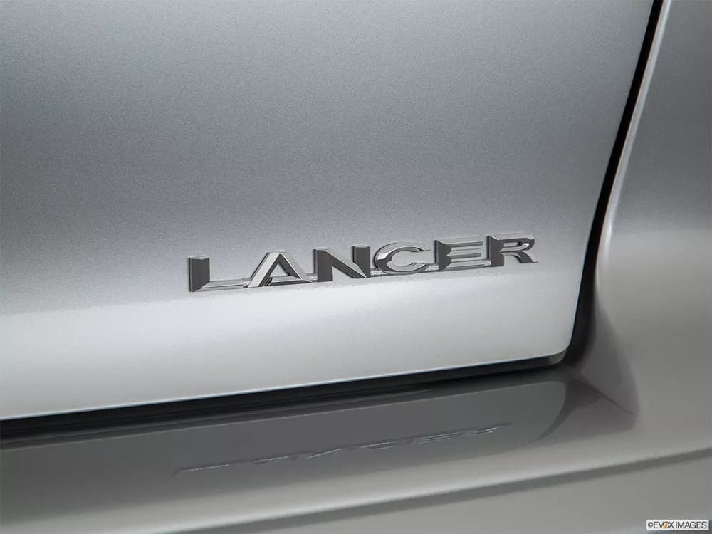 Mitsubishi Lancer EX 2018 2.0L GLS