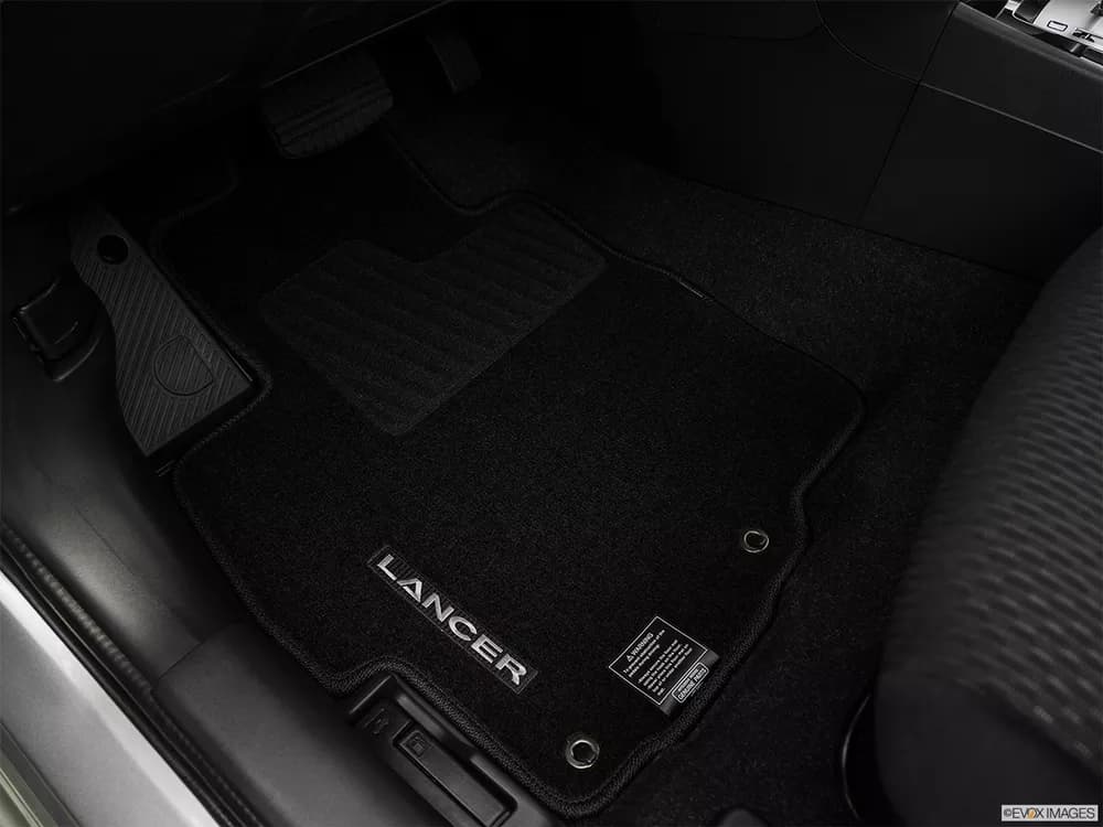 Mitsubishi Lancer EX 2018 2.0L GLS