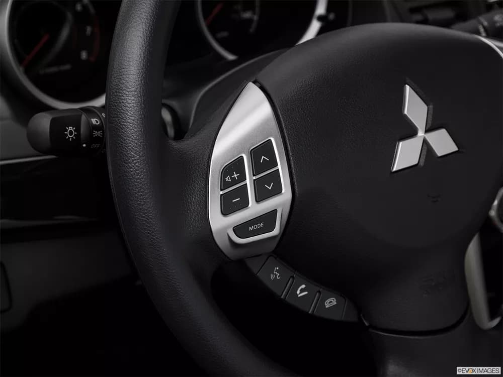 Mitsubishi Lancer EX 2018 2.0L GLS