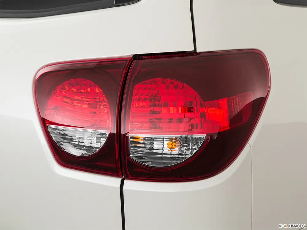 تويوتا سيكويا 2019 5.7L Platinum