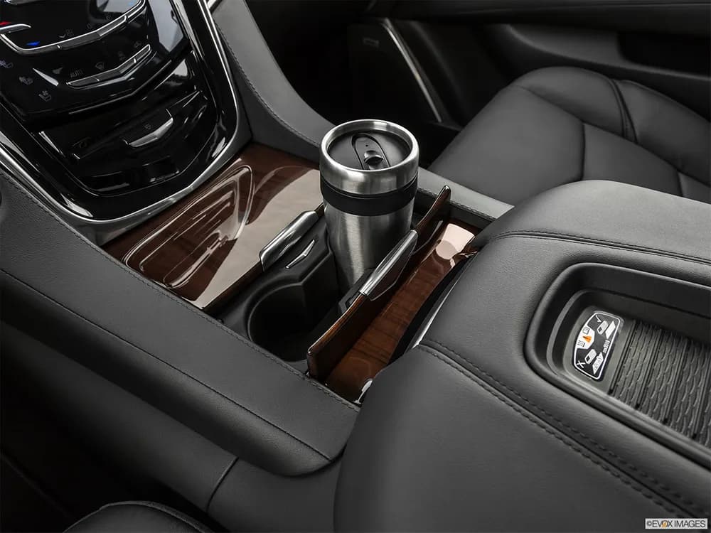 Cadillac Escalade 2019 6.2L Standard