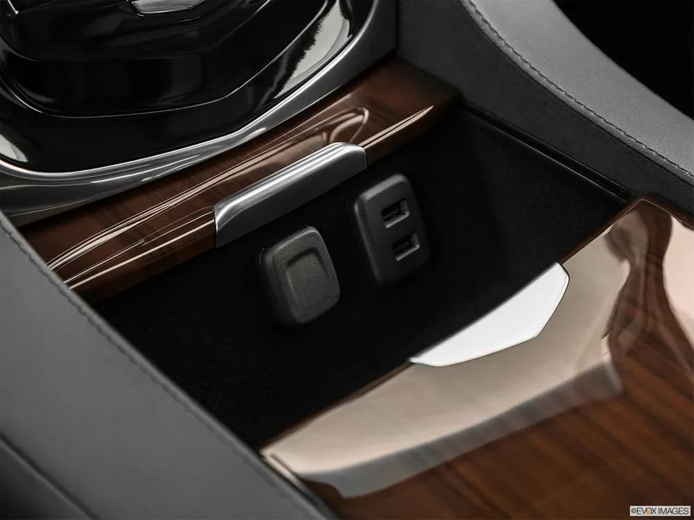 Cadillac Escalade 2019 6.2L Standard