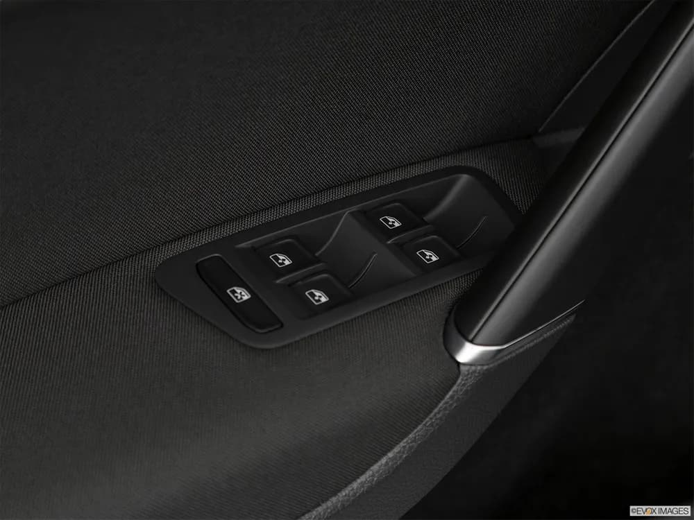 Volkswagen Golf 2019 1.2L S