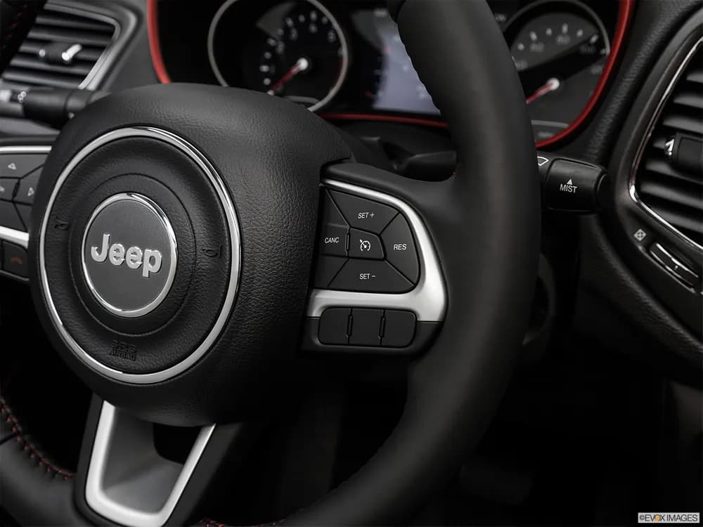 Jeep Compass 2019 2.4L Trailhawk (4x4)