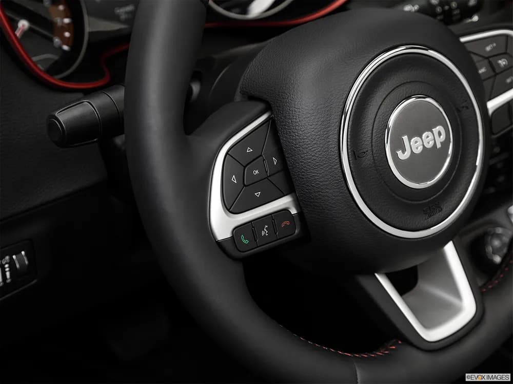 Jeep Compass 2019 2.4L Trailhawk (4x4)