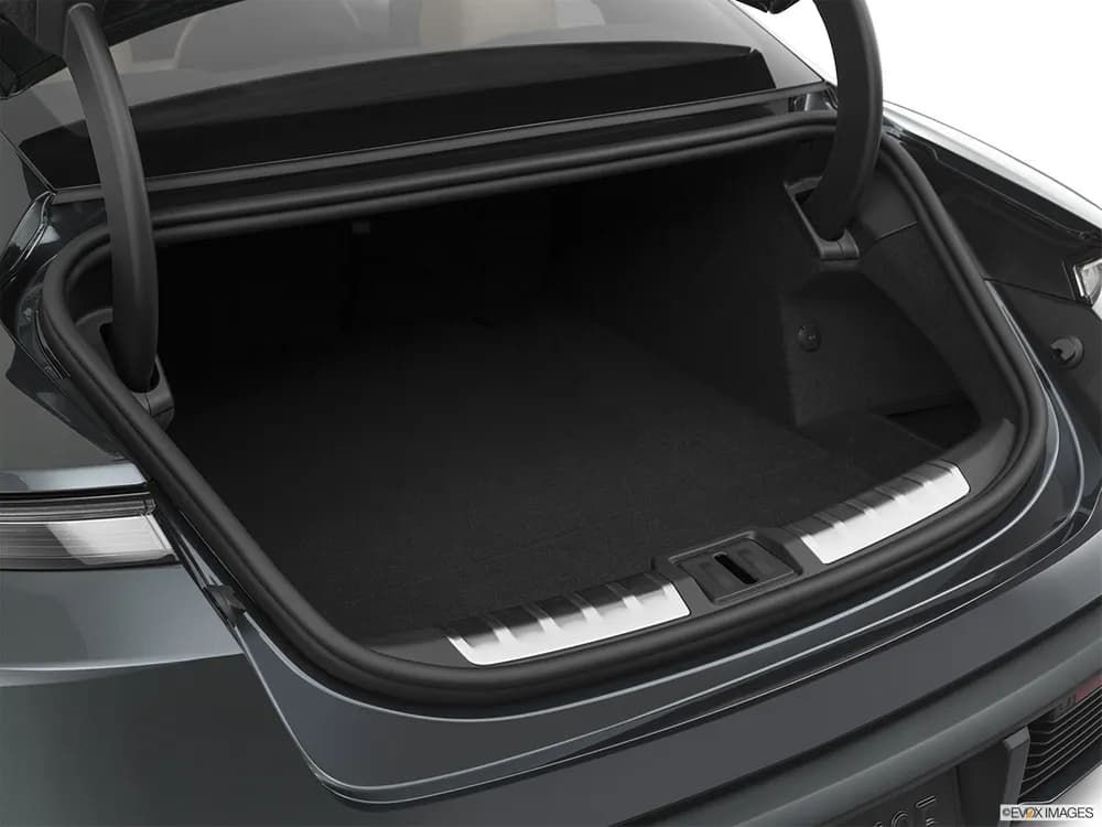 Porsche Taycan 2021 Turbo