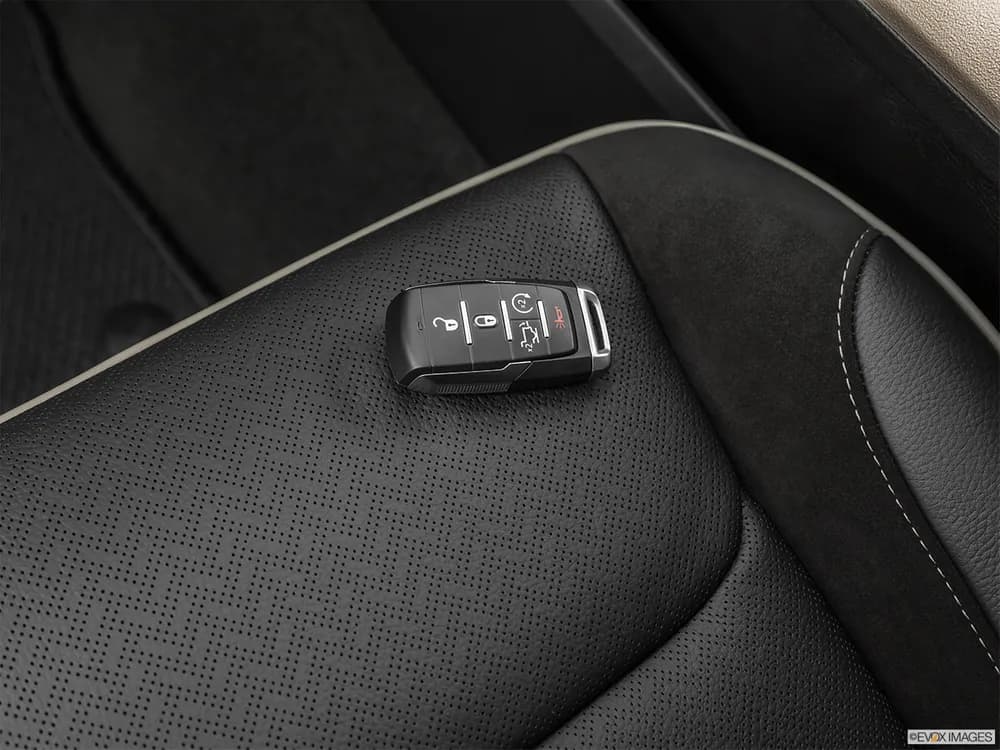 RAM 1500 2021 5.7L Laramie (Double Cab)