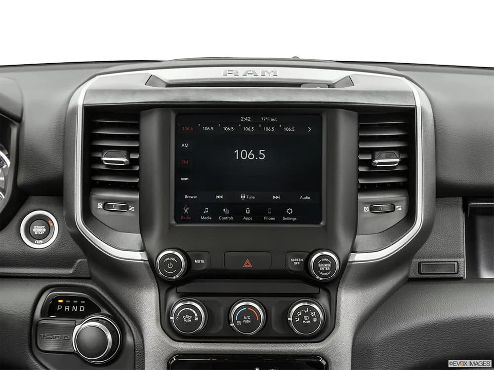 RAM 1500 2021 5.7L Big Horn (Regular Cab)