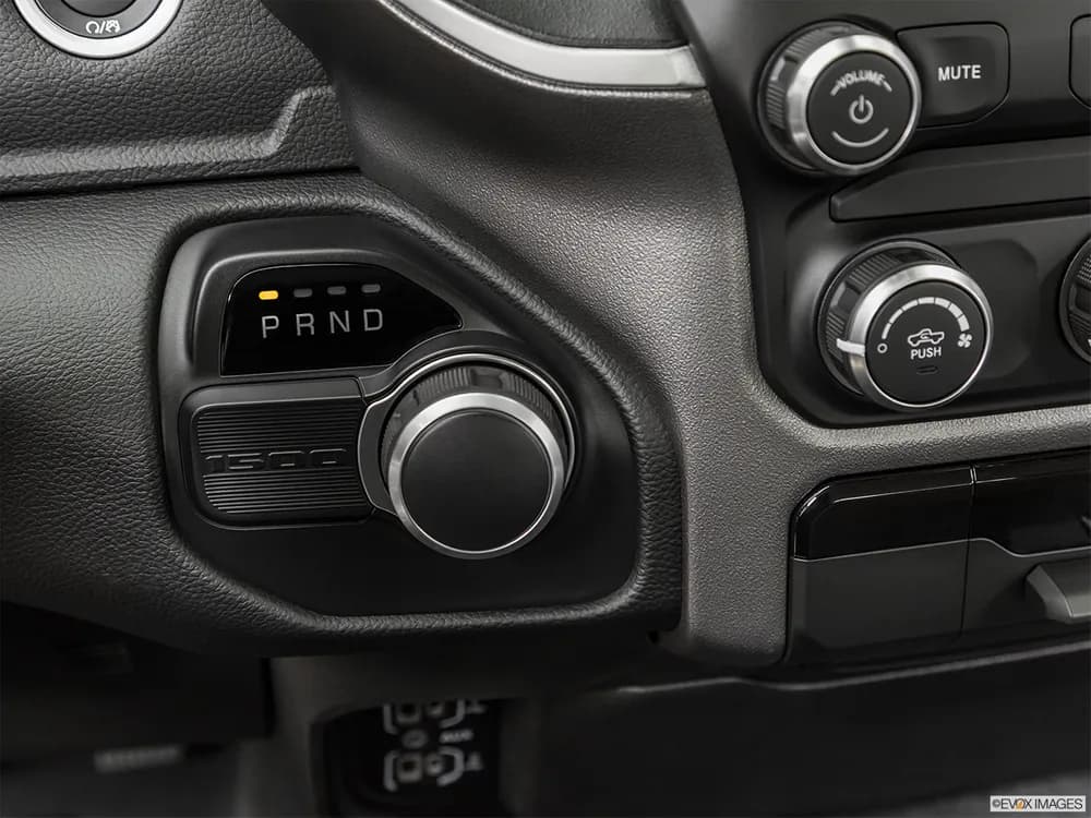 RAM 1500 2021 5.7L Big Horn (Regular Cab)
