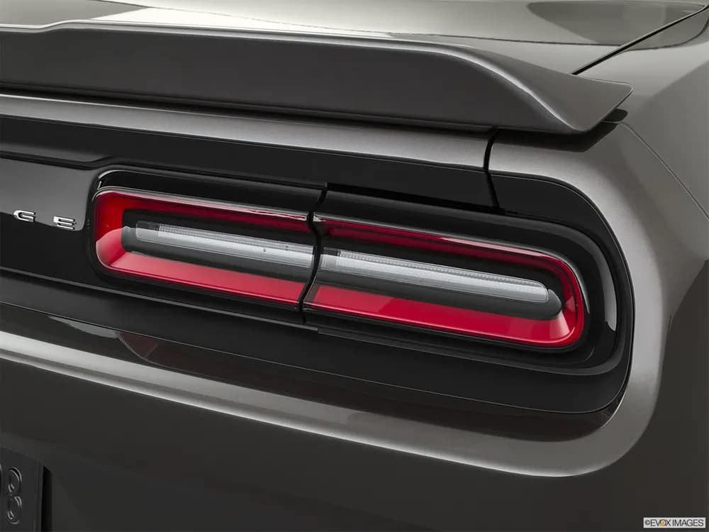 Dodge Challenger 2021 5.7L R/T Shaker