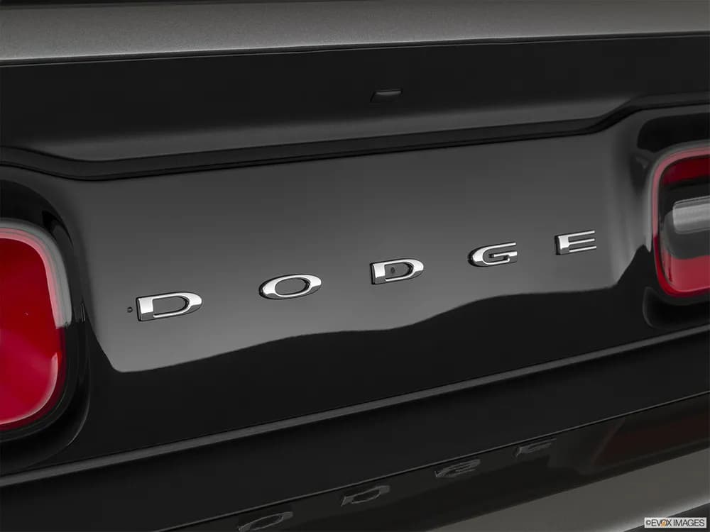 Dodge Challenger 2021 5.7L R/T Plus (T.A package)