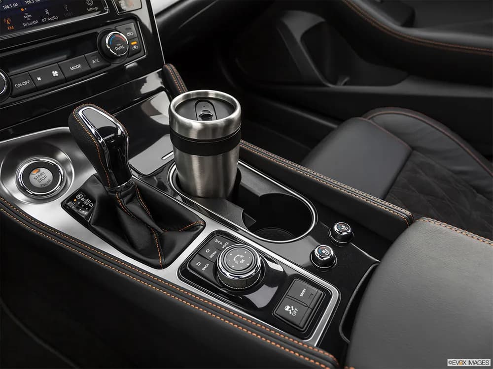 Nissan Maxima 2021 3.5L SR1