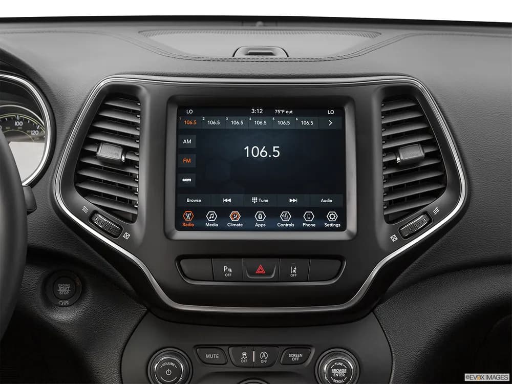 Jeep Cherokee 2022 3.2L Longitude