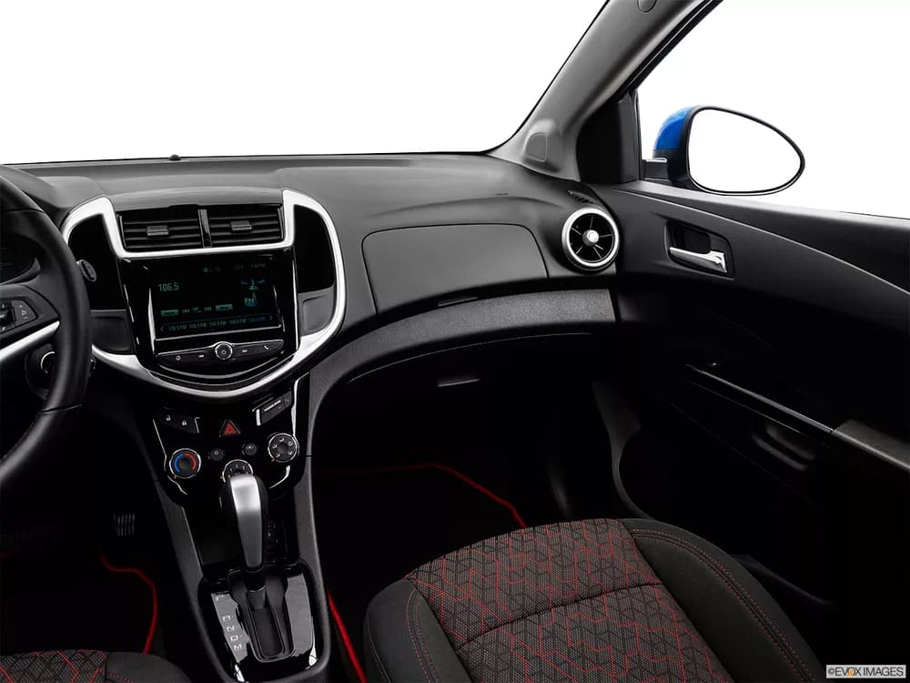 Chevrolet Aveo 2018 1.6 LT Hatchback