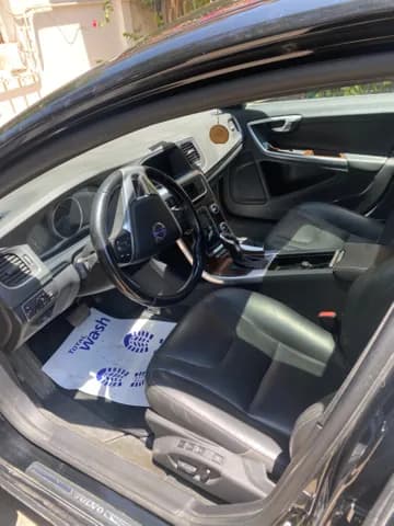 Used Volvo S60 1.6 T4 2015 Used Volvo S60 1.6 T4 2015 used_cars.forSale
