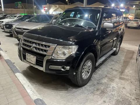 Used Mitsubishi Pajero 2016 Used Mitsubishi Pajero 2016 used_cars.forSale