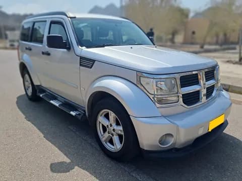 دودج نيترو 3.7L 2009 مستعملة دودج نيترو 3.7L 2009 مستعملة للبيع