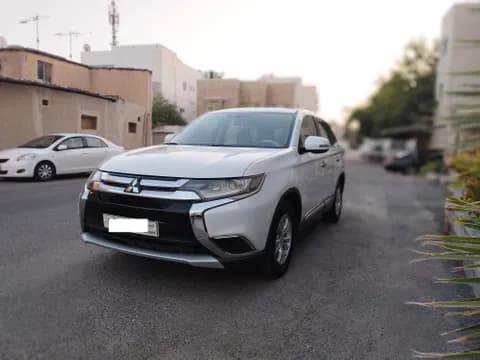 Used Mitsubishi Outlander 2.5L GLX Mid Line 2016 Used Mitsubishi Outlander 2.5L GLX Mid Line 2016 used_cars.forSale