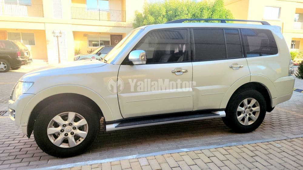 Used Mitsubishi 4th Generation Pajero 3.6L 2016