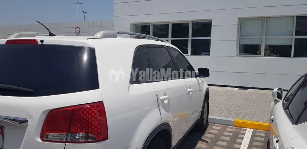 كيا سورينتو 2.4L 7 Seater 2012 مستعملة
