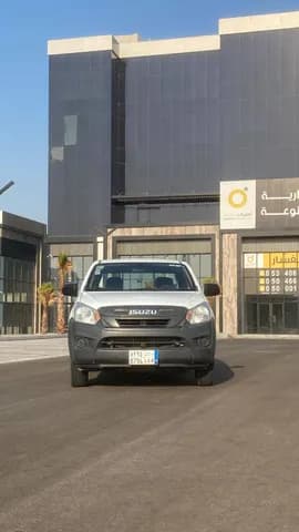 Used Isuzu D-MAX 2019 Used Isuzu D-MAX 2019 used_cars.forSale