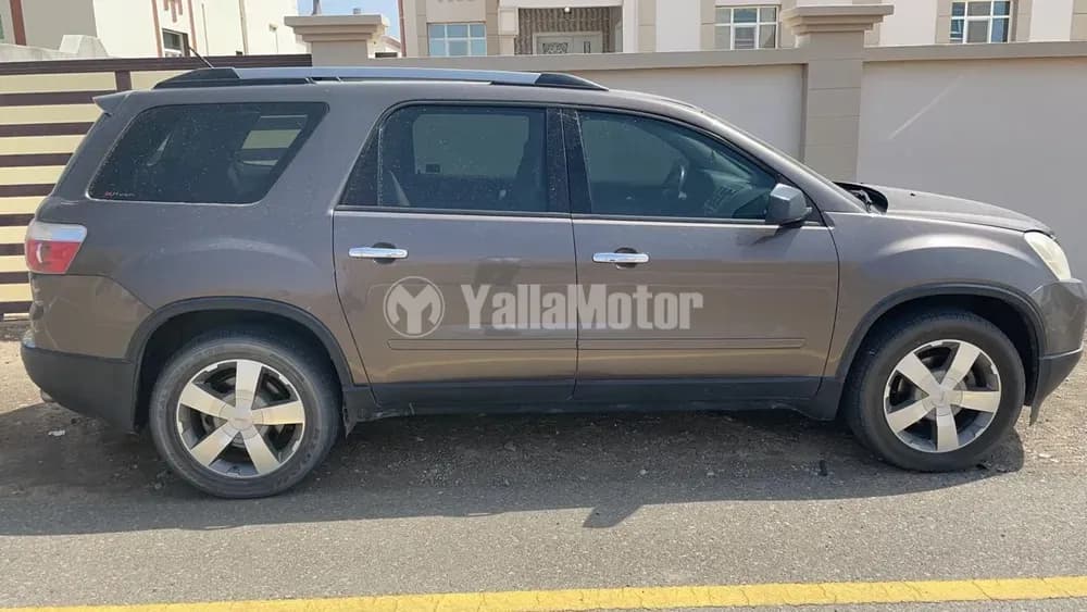 Used GMC Acadia 3.6L Front Wheel Drive 2011