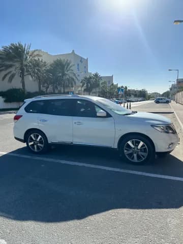 Used Nissan Pathfinder SL 2WD 2015 Used Nissan Pathfinder SL 2WD 2015 for sale