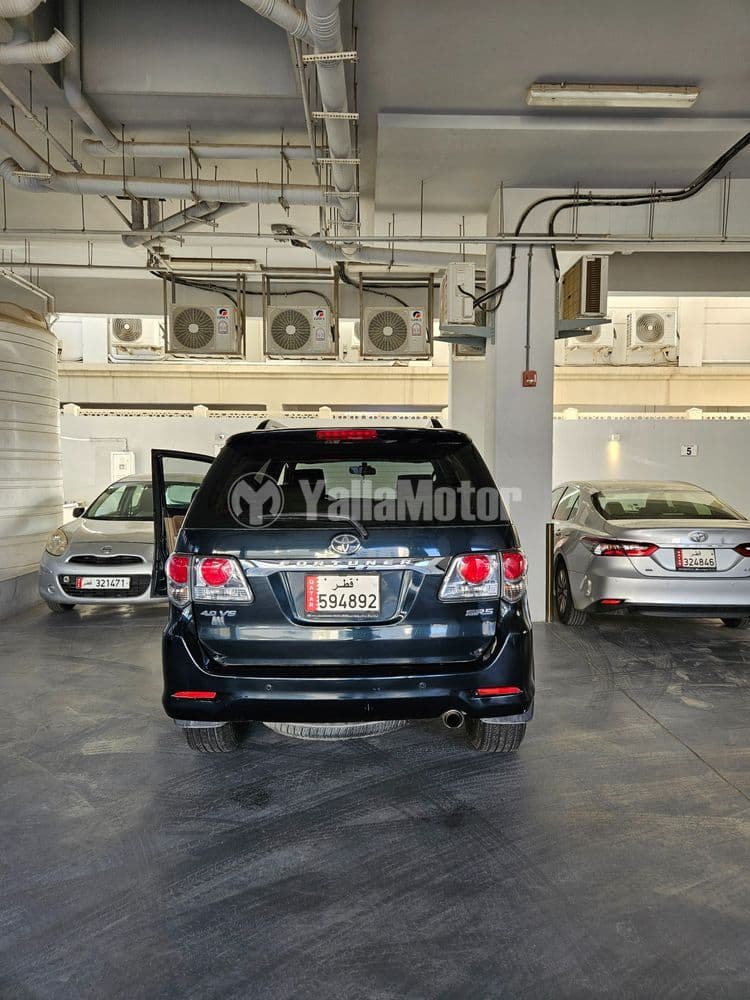 Used Toyota Fortuner 4.0L 2014