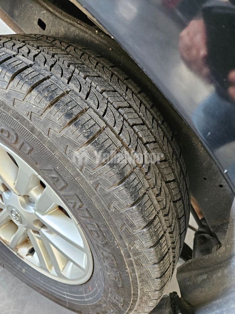 Used Toyota Fortuner 4.0L 2014