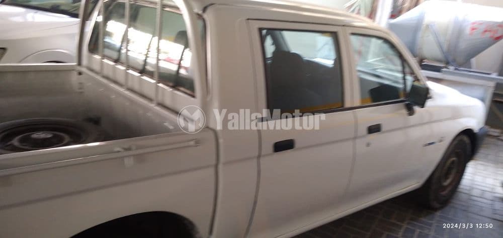 Used Mitsubishi Pickup 2006
