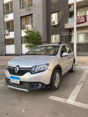 Used Renault Sandero Stepway 2017 Used Renault Sandero Stepway 2017 used_cars.forSale