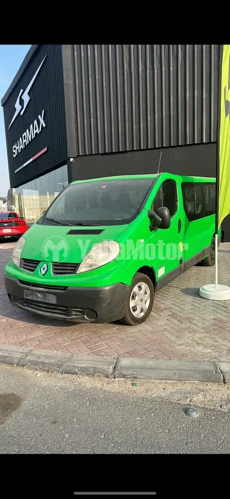 رينو ترفك Passenger Van 2016 مستعملة